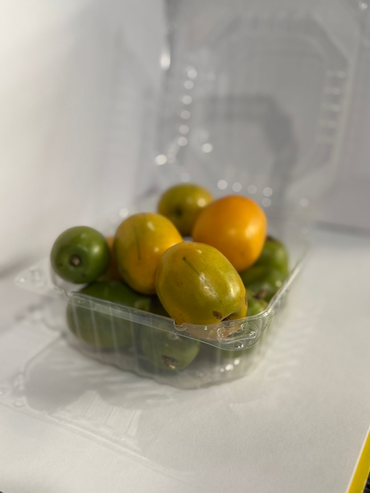 CIRUELA MANSA (CHAROLA .400GR)
